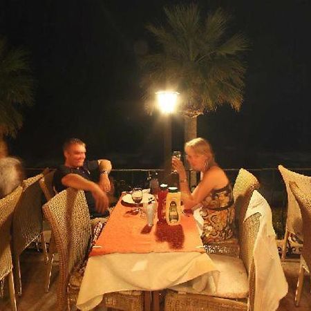 Rosy Hotel Кушадаси Екстер'єр фото