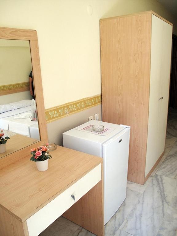 Rosy Hotel Кушадаси Номер фото